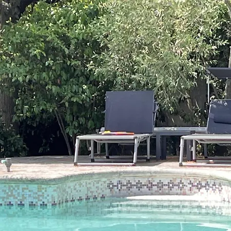 Hébergement de vacances Maisonnette Indépendante Avec Jardin/patio