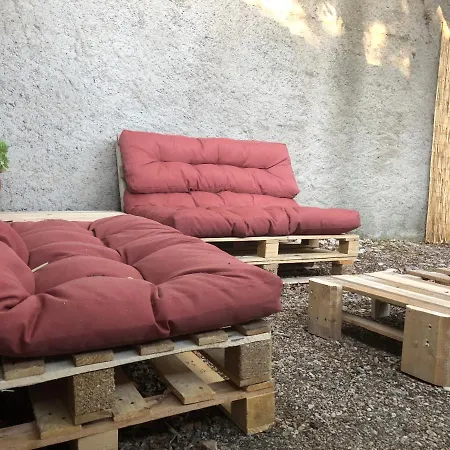 Feriehus Independant Avec Jardin Prive